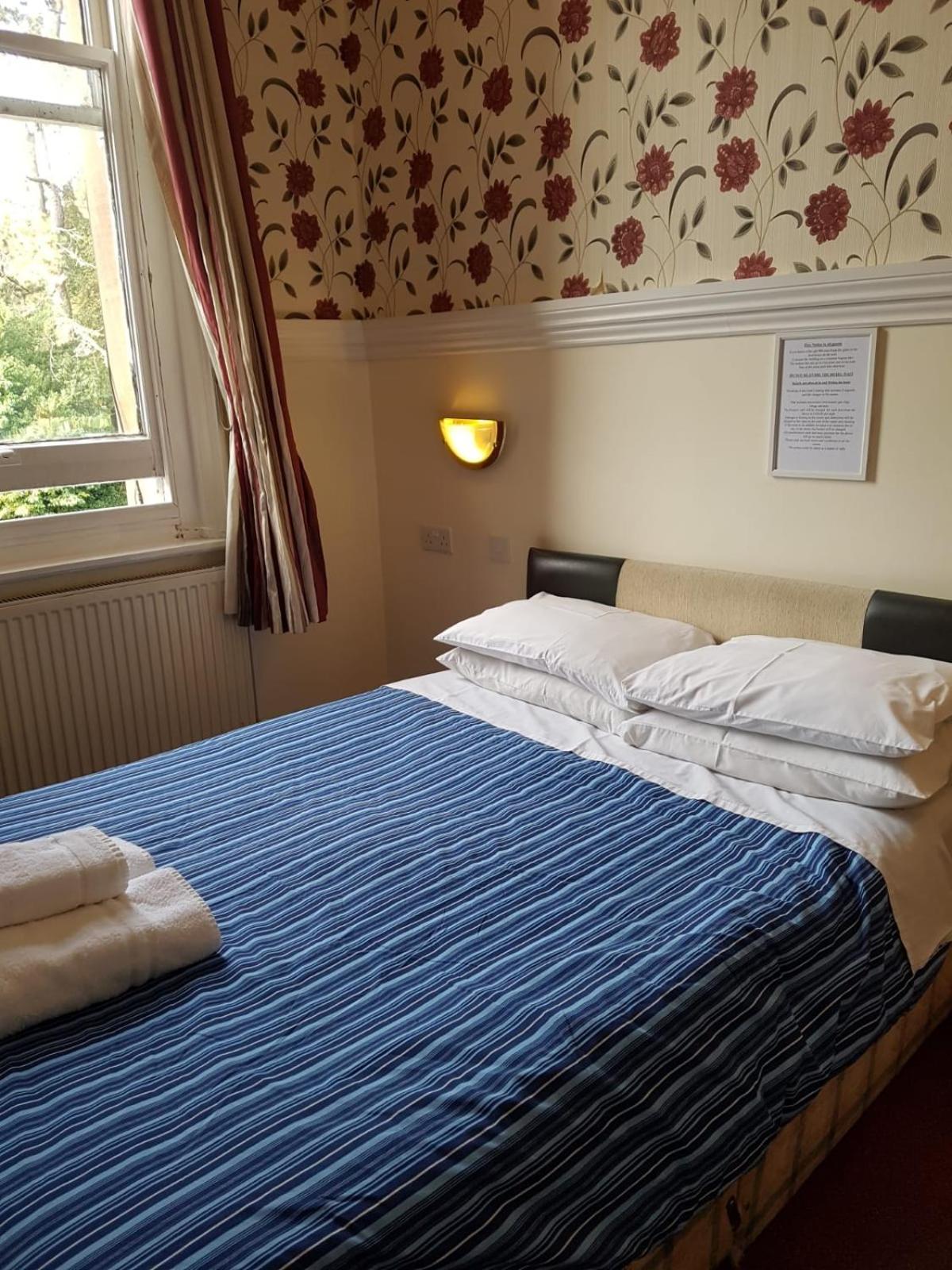 The Lismore Hotel Banbury Pokoj fotografie